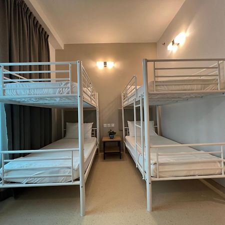 Serapi Verdure Hotel Кучинг Екстериор снимка