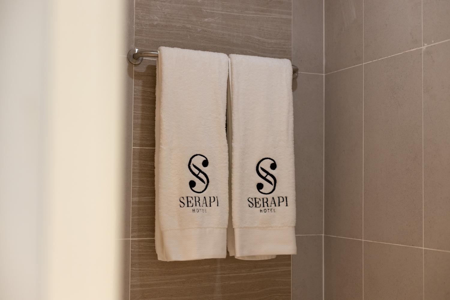 Serapi Verdure Hotel Кучинг Екстериор снимка